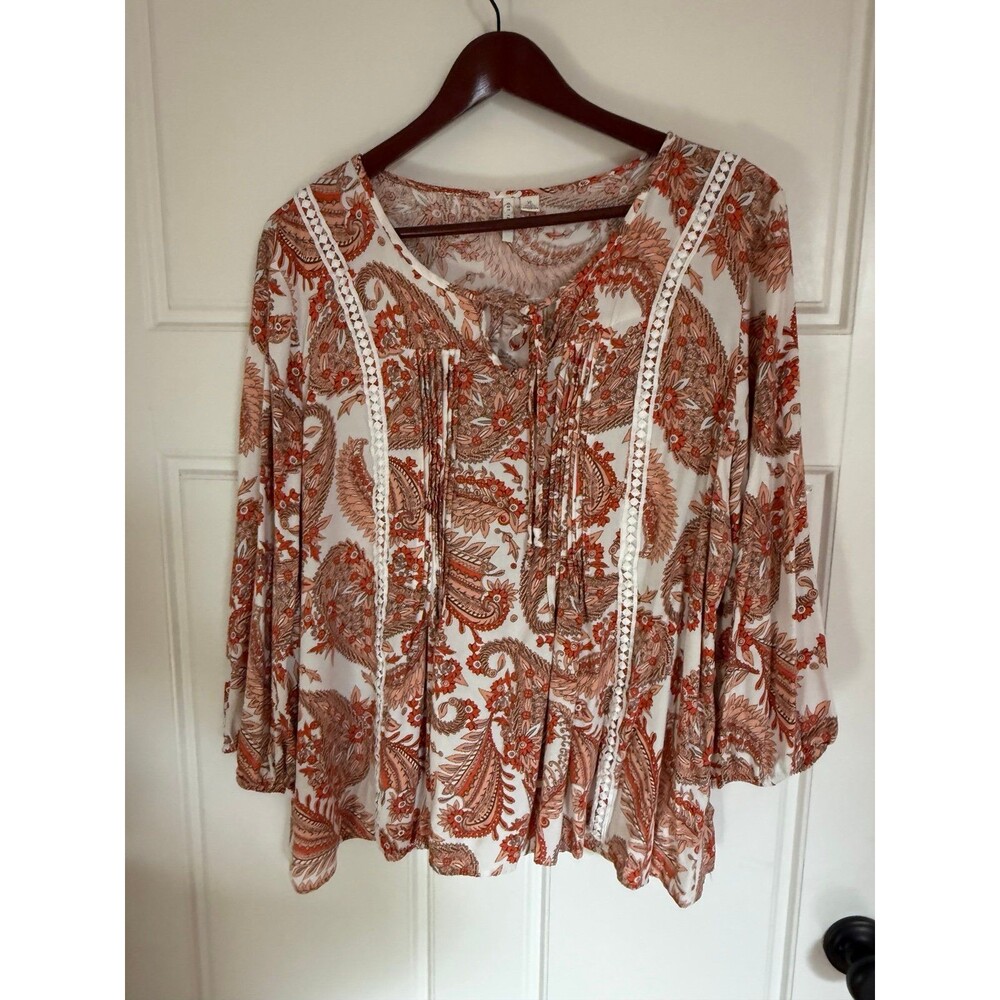 Women's Paisley Print Blouse w/ tie